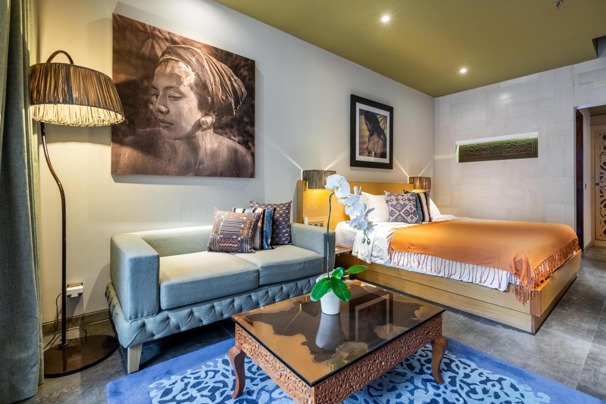 Kejora Hotel 4*